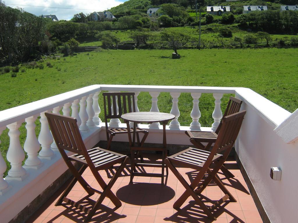 Iveragh Heights Bed and Breakfast Cahersiveen Exterior foto